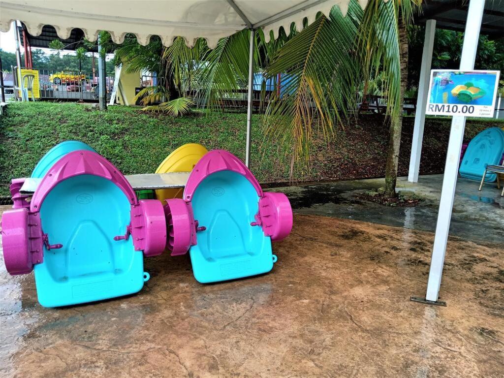 Melaka Top Largest Waterpark Resort - By Youbnb Homestay Melaka Bagian luar foto