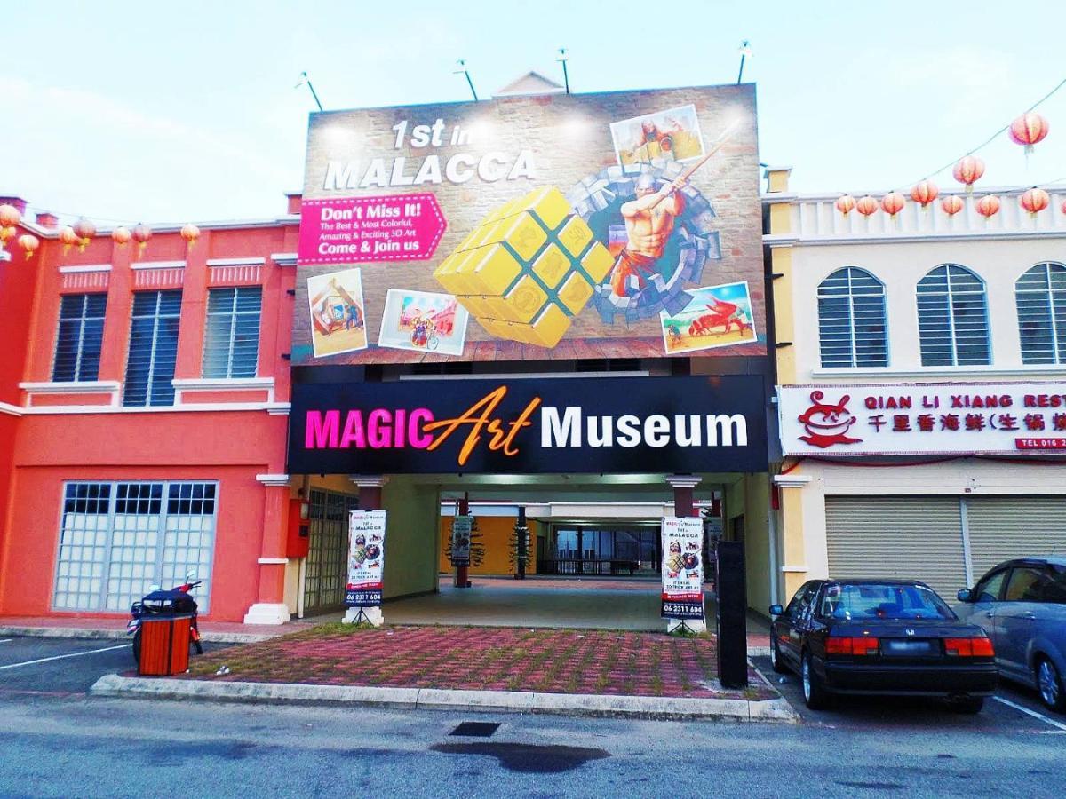 Melaka Top Largest Waterpark Resort - By Youbnb Homestay Melaka Bagian luar foto